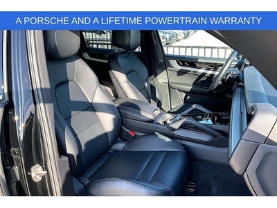 2024 Porsche Cayenne Base