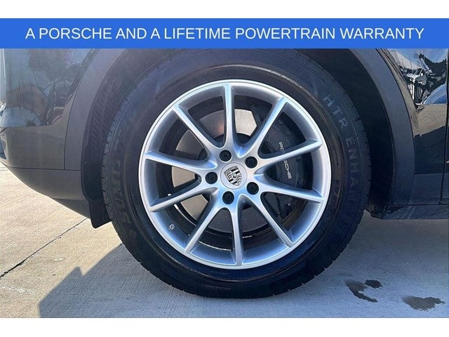 2024 Porsche Cayenne Base