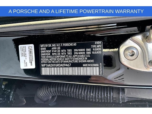 2024 Porsche Cayenne Base