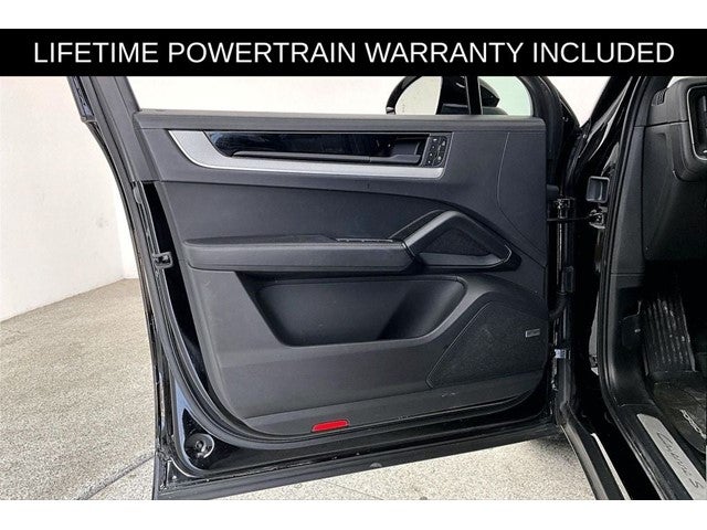 2024 Porsche Cayenne Coupe S