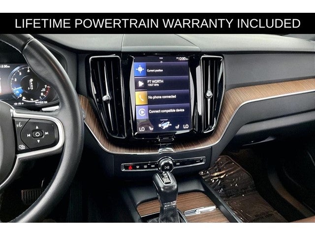 2021 Volvo XC60 T5 Momentum