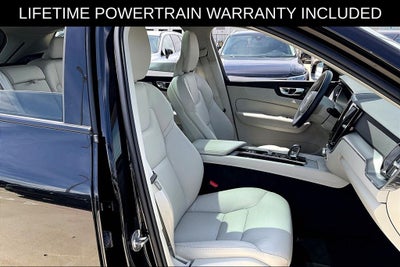 2025 Volvo XC60 Plug-In Hybrid T8 Core