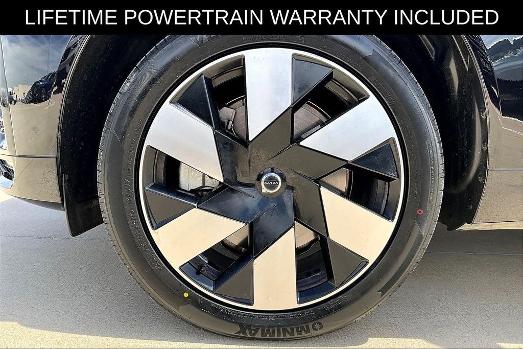 2025 Volvo XC60 Plug-In Hybrid T8 Core