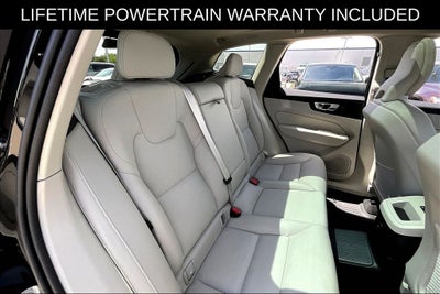 2025 Volvo XC60 Plug-In Hybrid T8 Core