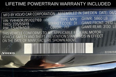 2025 Volvo XC60 Plug-In Hybrid T8 Core