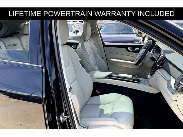 2025 Volvo XC60 Plug-In Hybrid T8 Core