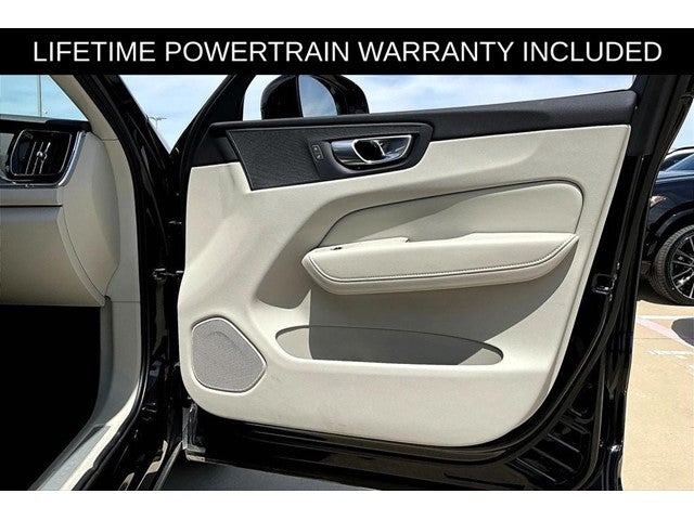 2025 Volvo XC60 Plug-In Hybrid T8 Core