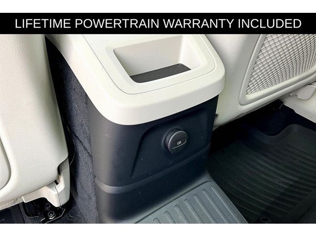 2025 Volvo XC60 Plug-In Hybrid T8 Core