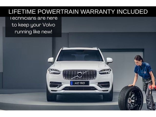2024 Volvo XC90 B5 Plus