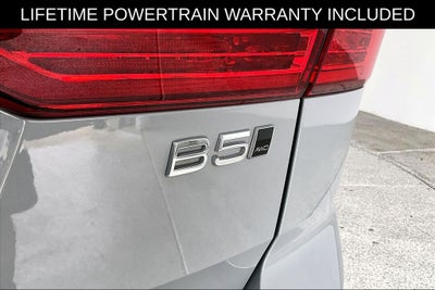 2025 Volvo XC60 B5 Plus