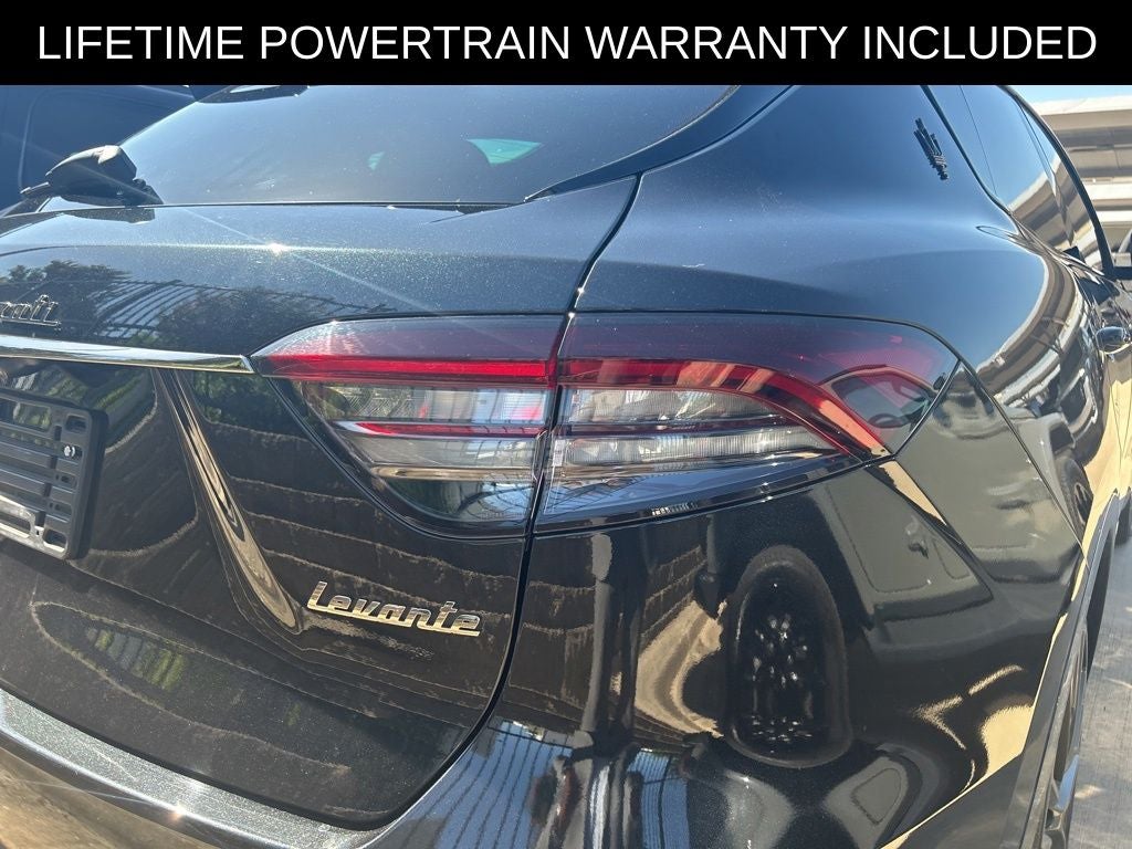 2022 Maserati Levante Modena