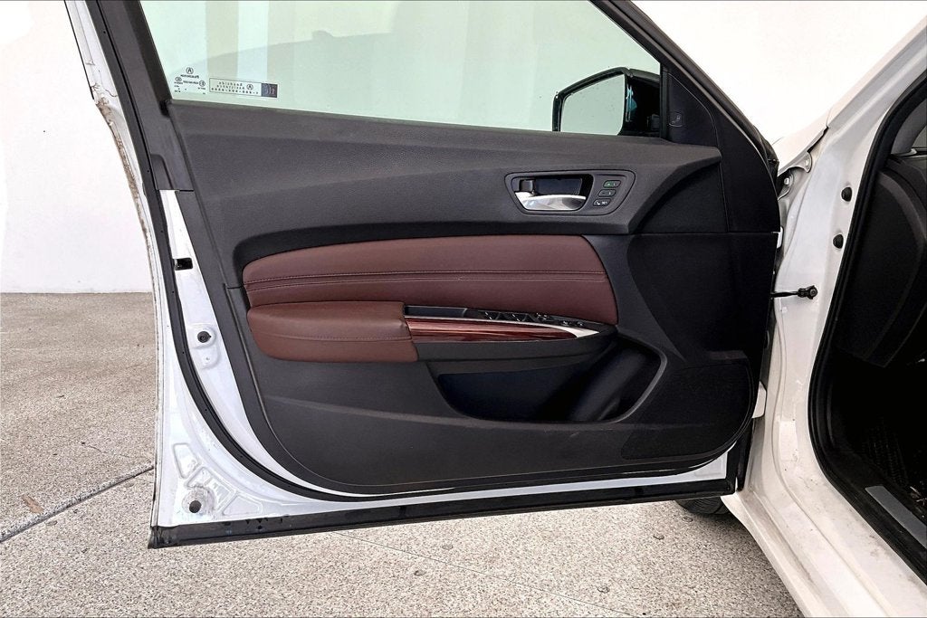 2017 Acura TLX 3.5L V6 w/Technology Package