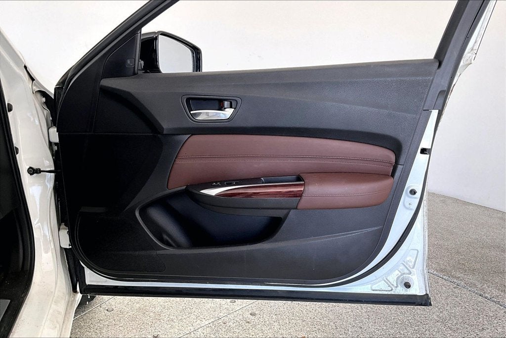 2017 Acura TLX 3.5L V6 w/Technology Package