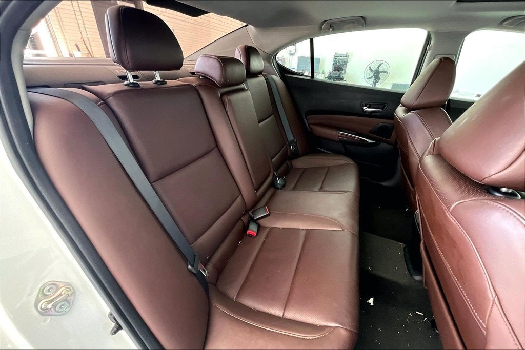 2017 Acura TLX 3.5L V6 w/Technology Package