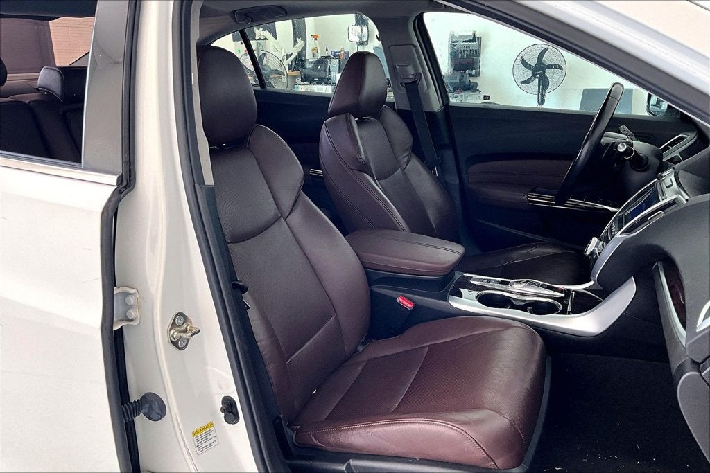 2017 Acura TLX 3.5L V6 w/Technology Package