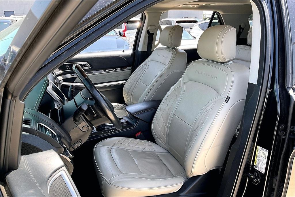 2016 Ford Explorer Platinum