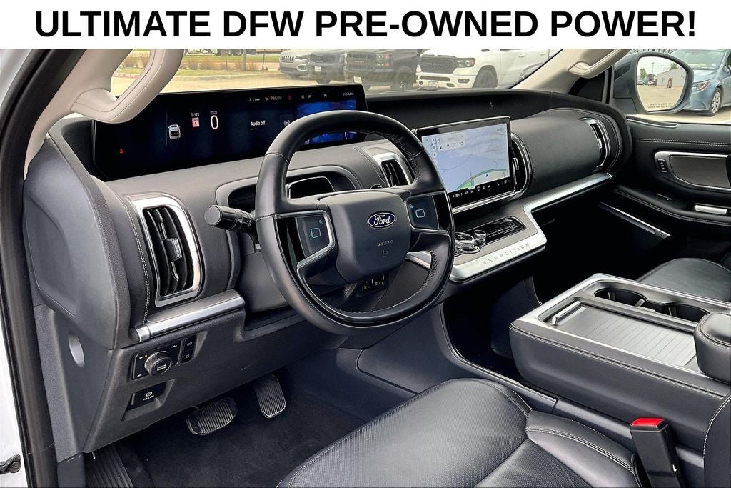 2025 Ford Expedition Platinum