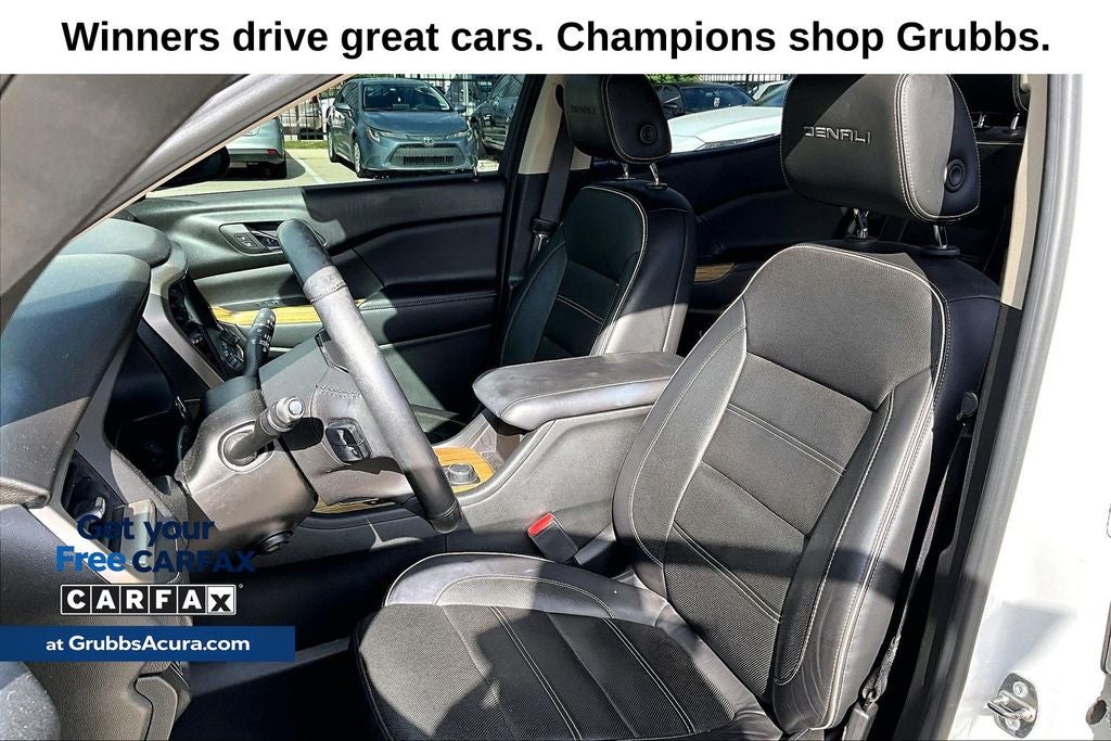 2017 GMC Acadia Denali