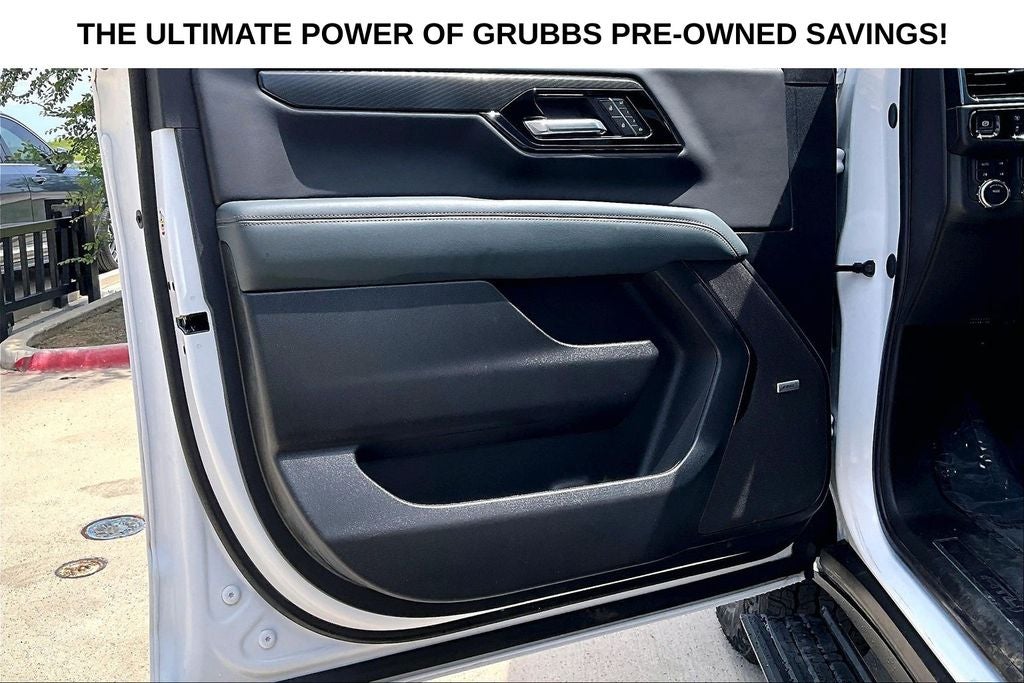 2025 GMC Yukon AT4