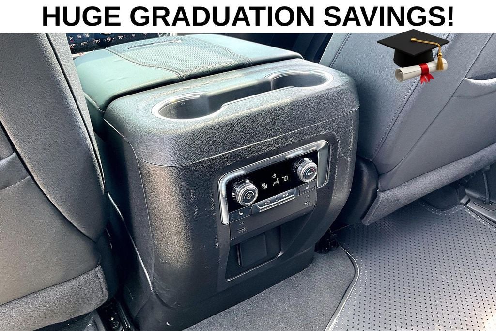 2025 GMC Yukon AT4