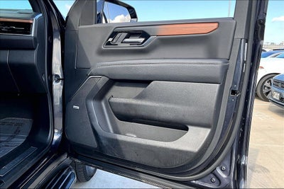 2025 GMC Yukon Denali