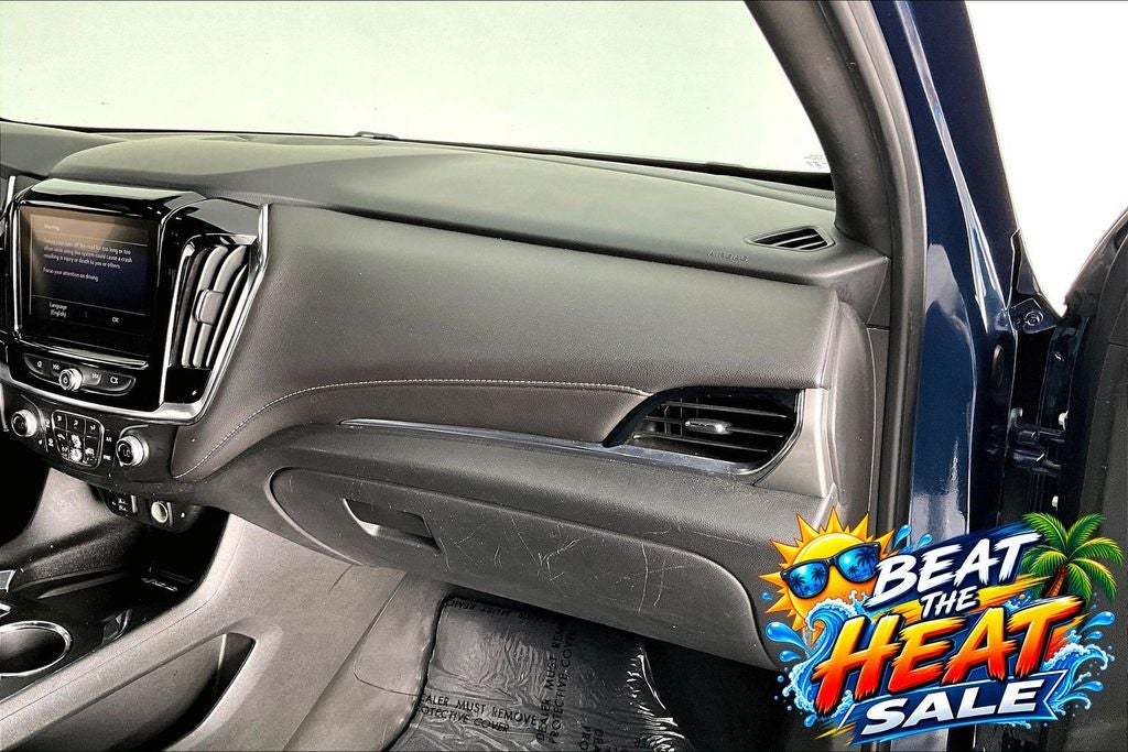 2023 Chevrolet Traverse LT Leather