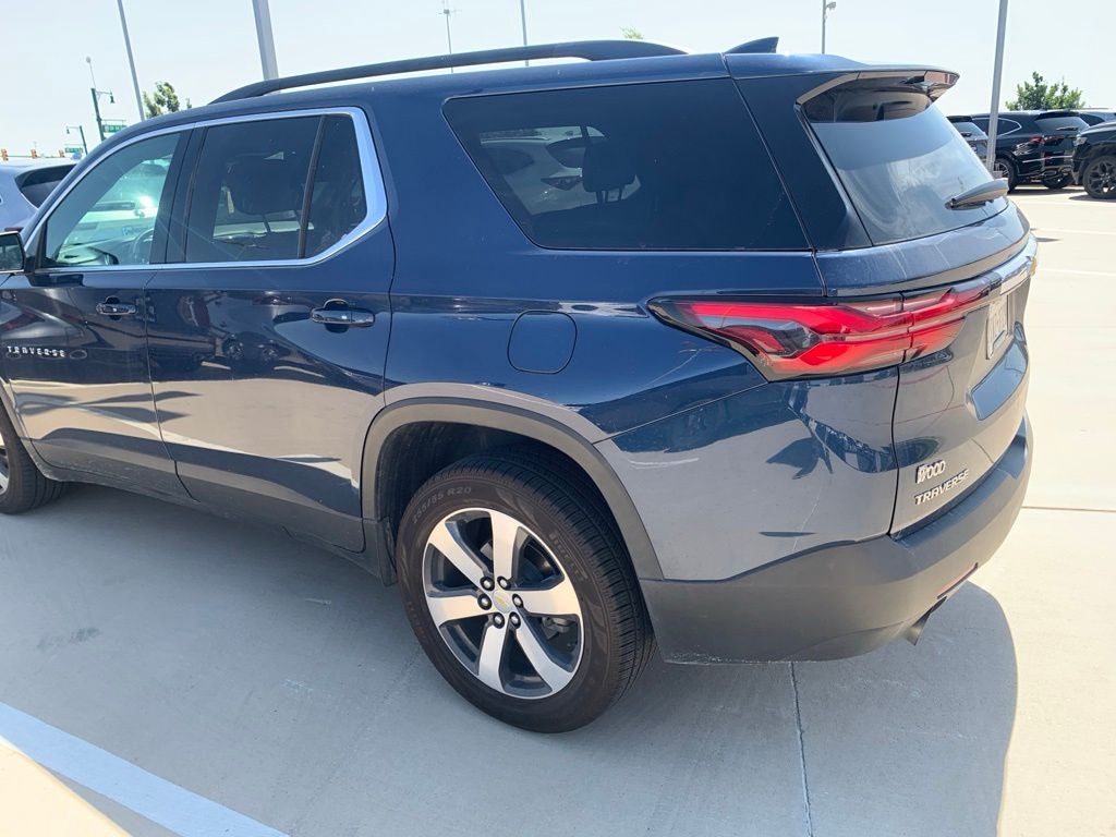 2023 Chevrolet Traverse LT Leather