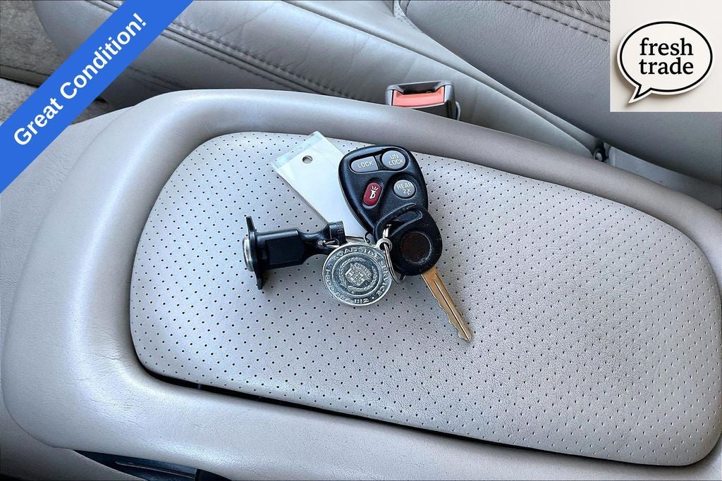 1999 Cadillac Escalade Base