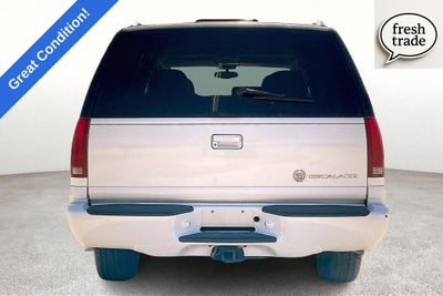 1999 Cadillac Escalade Base