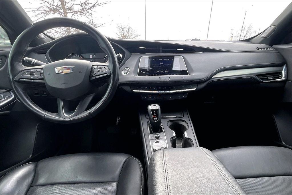 2019 Cadillac XT4 Premium Luxury