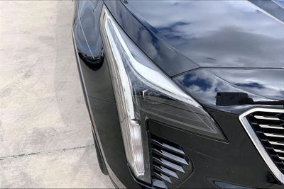 2019 Cadillac XT4 Premium Luxury