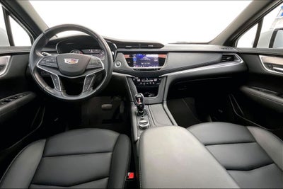 2022 Cadillac XT5 Luxury