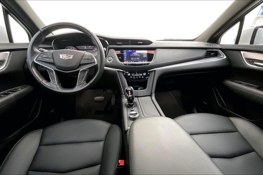 2022 Cadillac XT5 Luxury