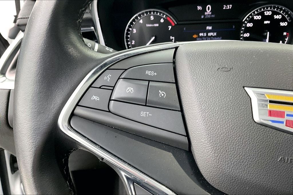 2022 Cadillac XT5 Luxury