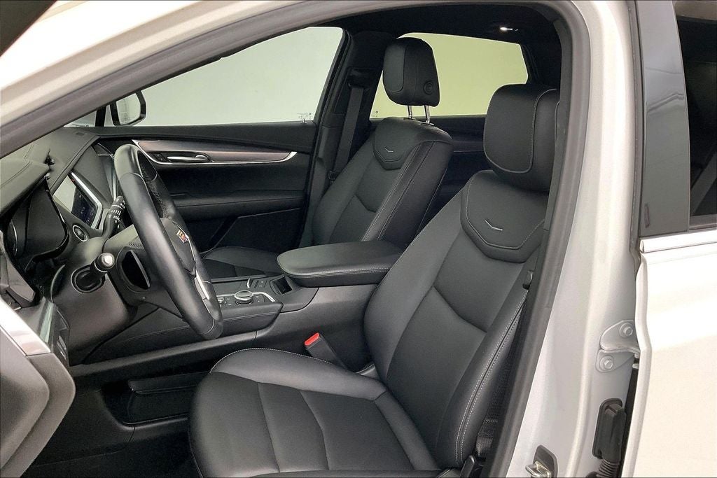 2022 Cadillac XT5 Luxury