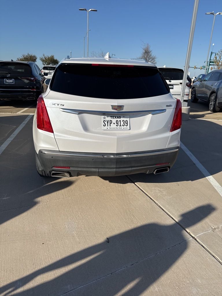 2017 Cadillac XT5 Luxury