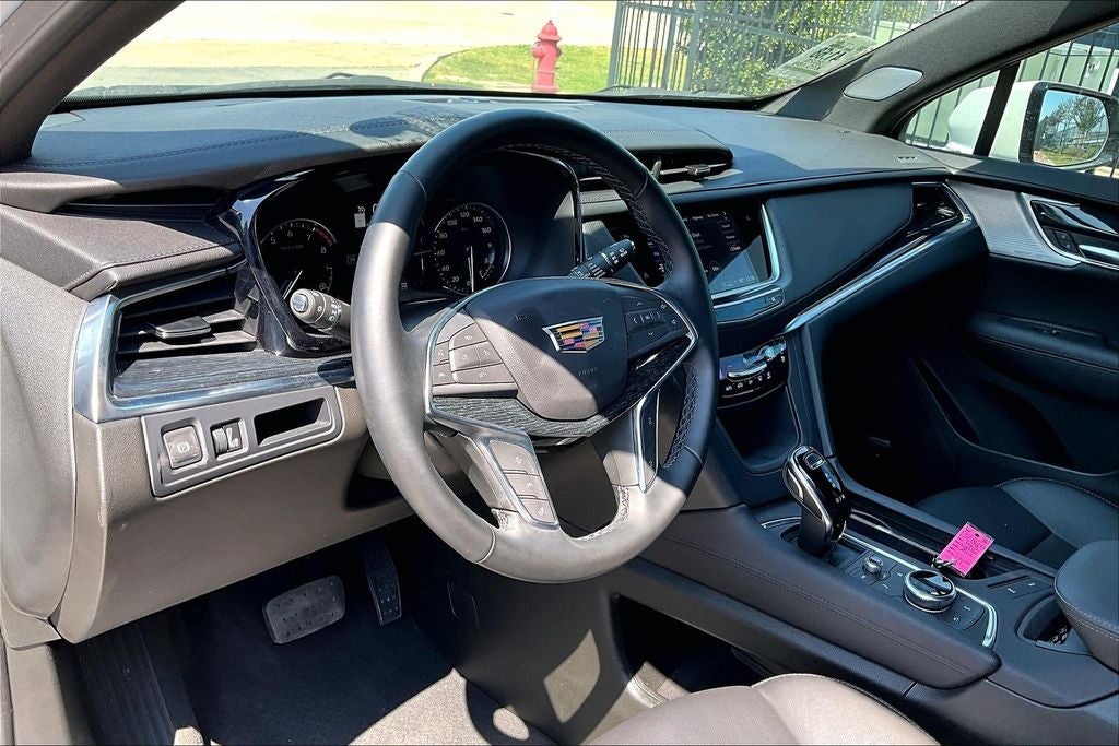2025 Cadillac XT5 Premium Luxury