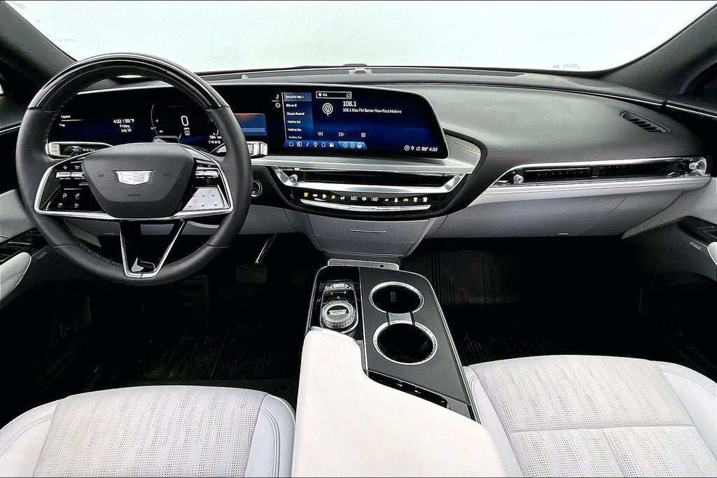 2024 Cadillac LYRIQ Luxury