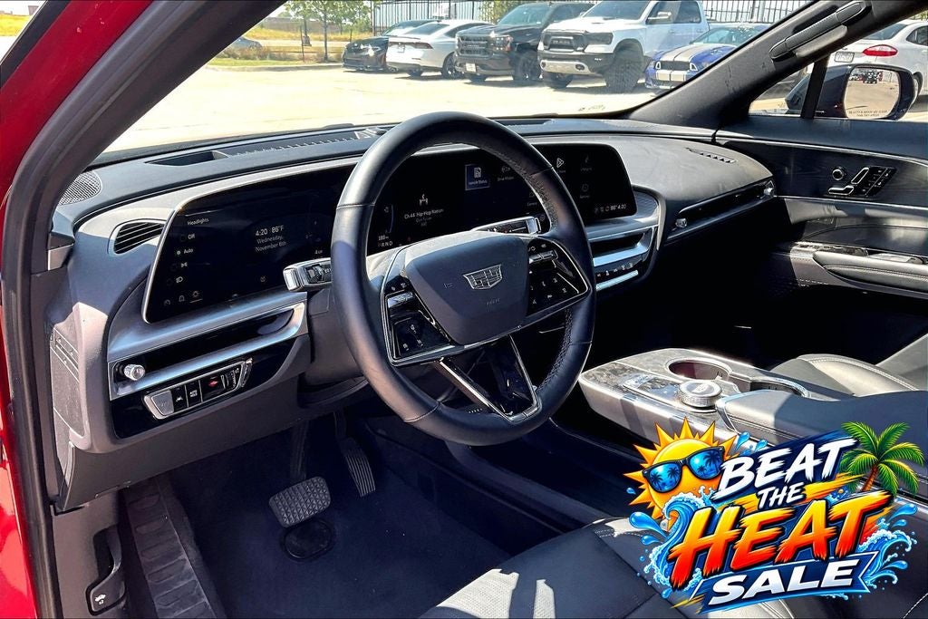 2025 Cadillac LYRIQ Sport