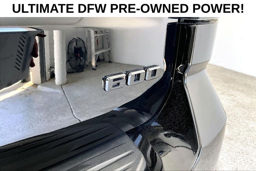 2025 Cadillac Escalade Sport