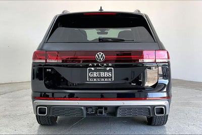 2024 Volkswagen Atlas 2.0T Peak Edition SE w/Technology