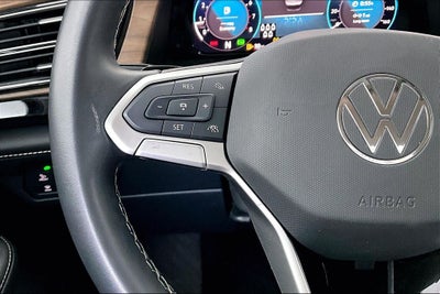 2025 Volkswagen Atlas 2.0T SE w/Technology