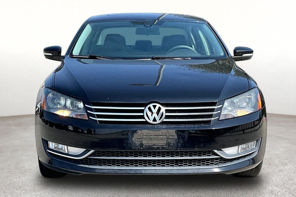 2015 Volkswagen Passat 1.8T SE w/Sunroof/Nav