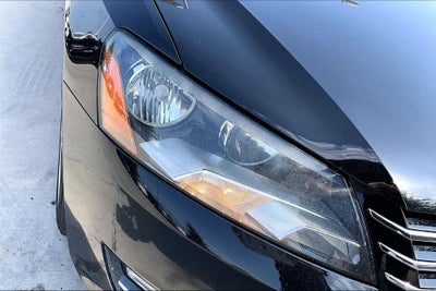 2015 Volkswagen Passat 1.8T SE w/Sunroof/Nav