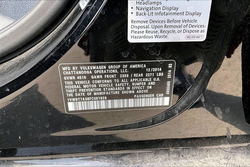 2015 Volkswagen Passat 1.8T SE w/Sunroof/Nav