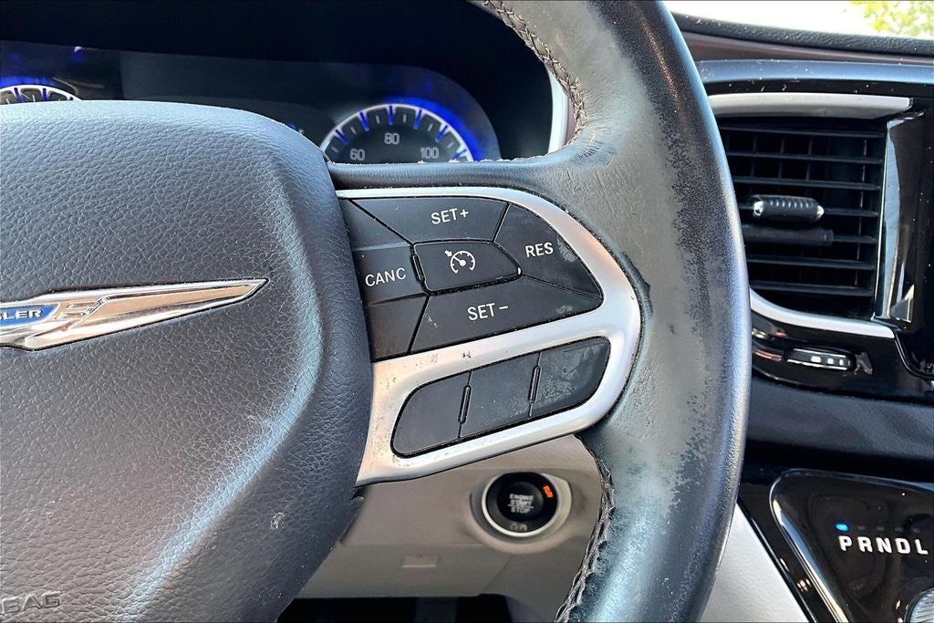 2017 Chrysler Pacifica Touring L