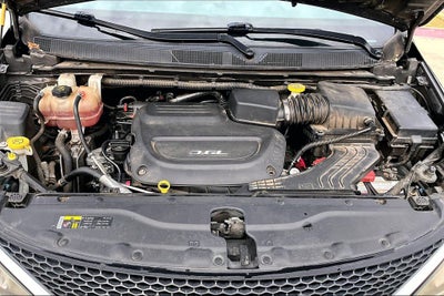 2017 Chrysler Pacifica Touring L Plus