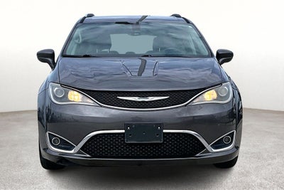 2017 Chrysler Pacifica Touring L Plus