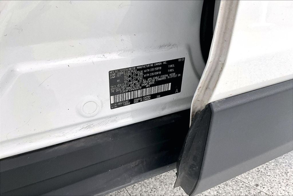 2023 Toyota RAV4 XLE Premium