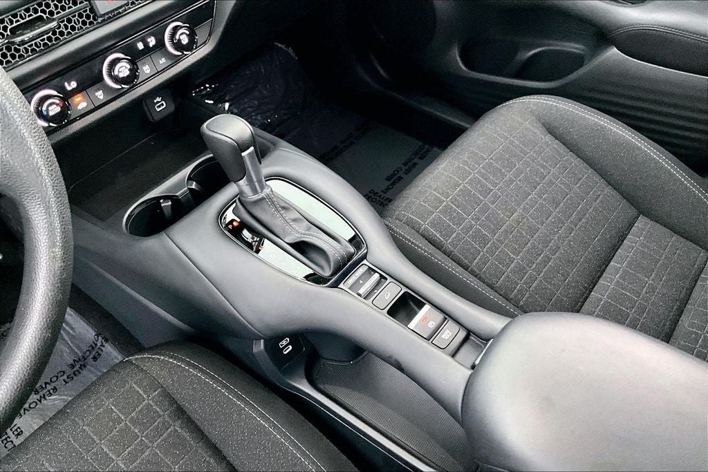 2025 Honda HR-V LX